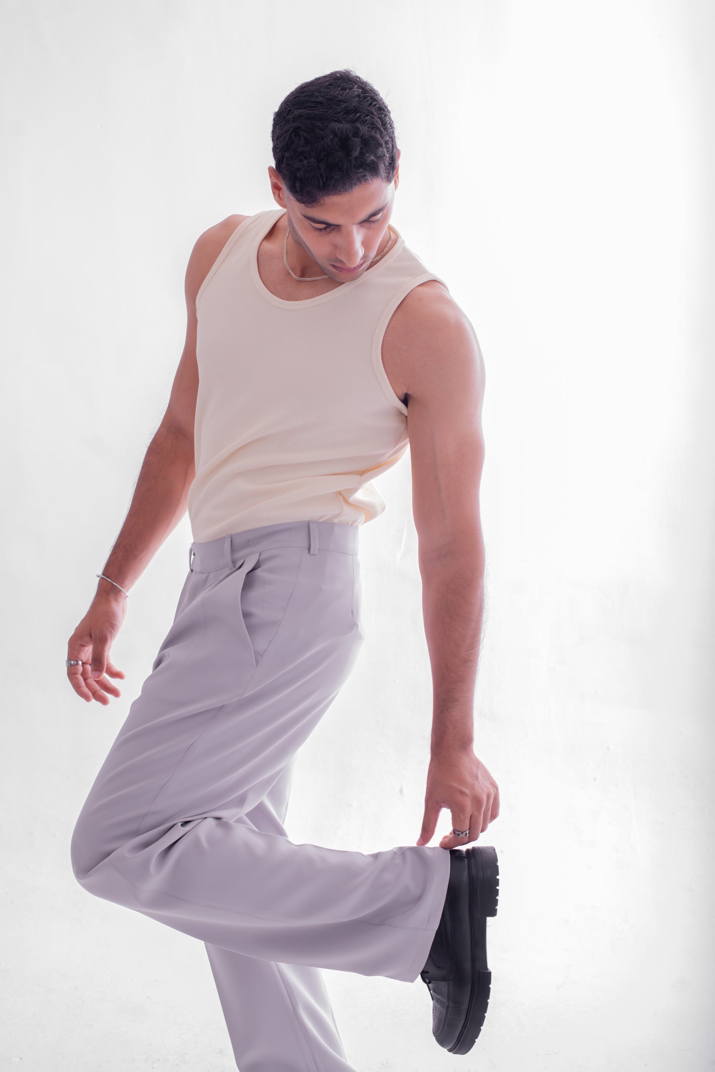 LOOSE FIT TAILORED TROUSERS
