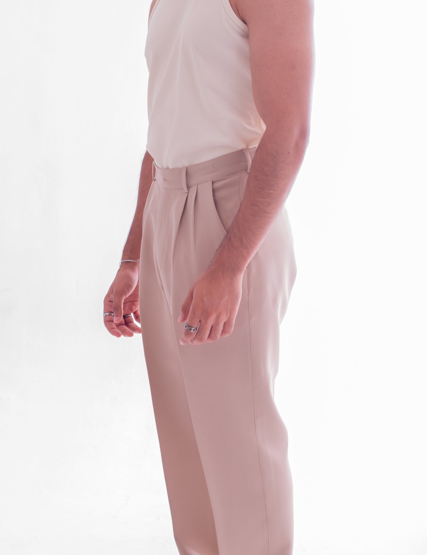 LOOSE FIT TAILORED TROUSERS