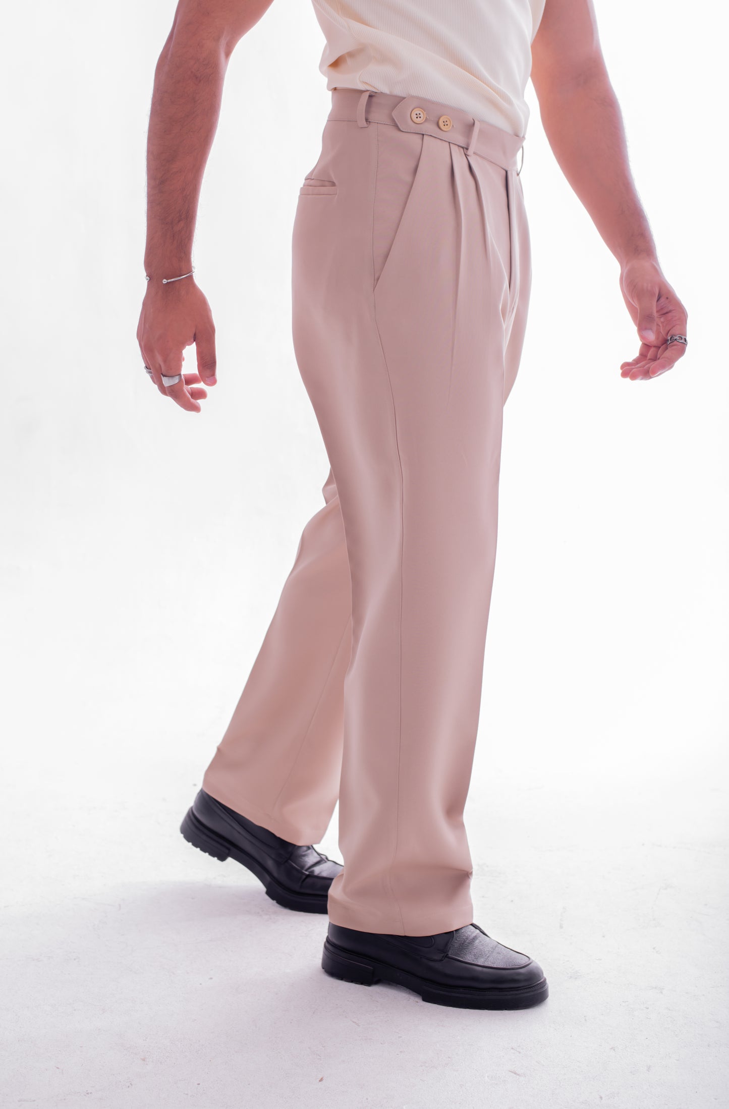 LOOSE FIT TAILORED TROUSERS
